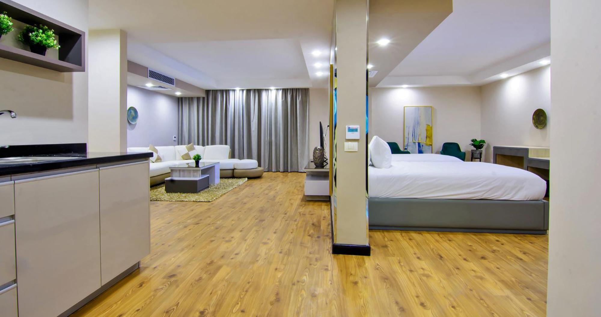 Apartamento de 2 dormitorios con vistas a la piscina
